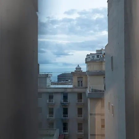 Napolidays Toledo By Dimorra Apartmán