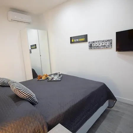 Napolidays Toledo By Dimorra Apartmán